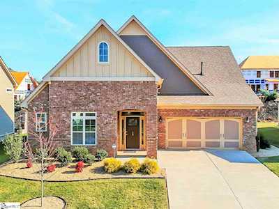 15 Belterra Dr Simpsonville, SC 29681