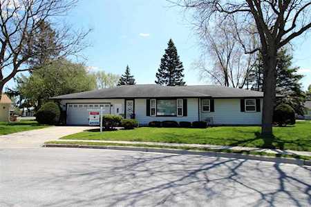 220 Birch Ct Lake Mills, WI 53551