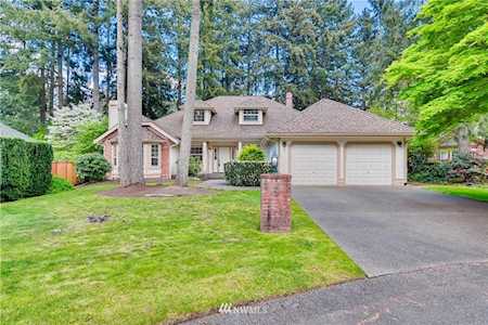 16427 90th Av Ct E Puyallup, WA 98375