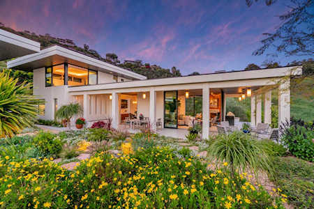 1138 Palomino Rd Santa Barbara, CA 93105