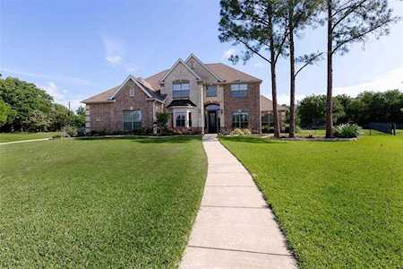 1710 Weeping Willow Way Southlake, TX 76092