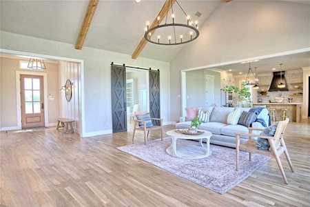 200 Sutherland Cres Northlake, TX 76247