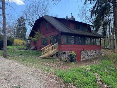 7125 Glencoe Dr Dexter Twp, MI 48137
