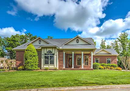 1890 Mountain Dr Lenoir City, TN 37772