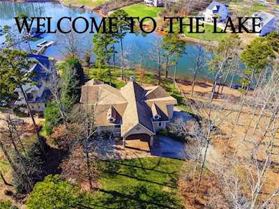 110 Camp Ln Mooresville, NC 28117