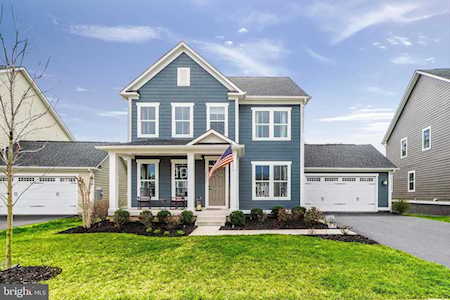 24703 Black Willow Dr Aldie, VA 20105