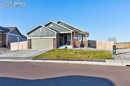 6850 Phantom Way Colorado Springs, CO 80925