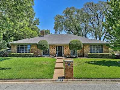 4041 Diamond Loch W North Richland Hills, TX 76180