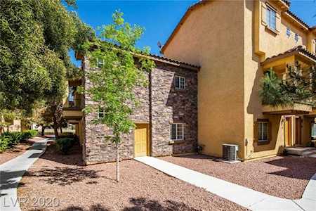 5935 Nuevo Leon #9 North Las Vegas, NV 89031