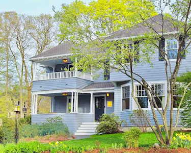 11 Berwick Road Lexington, MA 02420