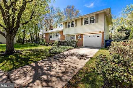 151 Pebblebrook Ln Mount Laurel, NJ 08054