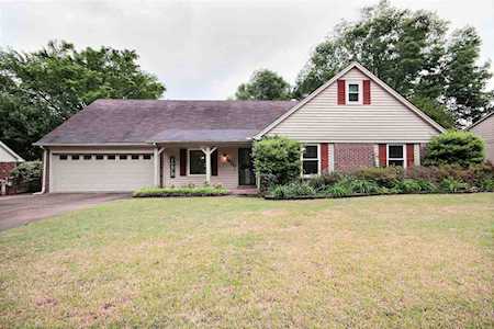 1620 Brierbrook Rd Germantown, TN 38138