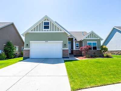 3253 W Blue Moon S Ln South Jordan, UT 84095