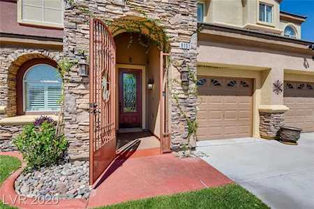 8101 Villa De La Playa Las Vegas, NV 89131