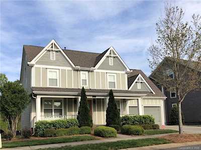 15209 Country Lake Dr Pineville, NC 28134