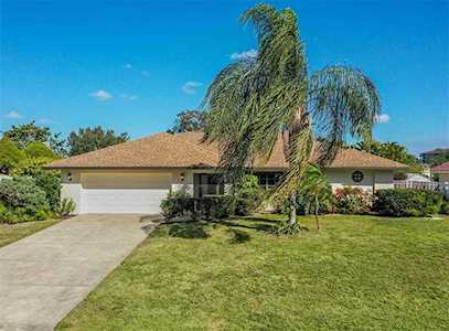 420 S Shore Dr Osprey, FL 34229
