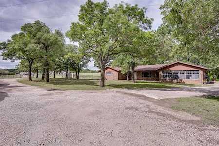 5521 County Road 805 Joshua, TX 76058