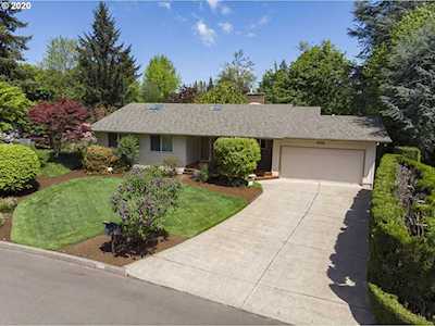 602 NW Wildwood Dr Vancouver, WA 98665