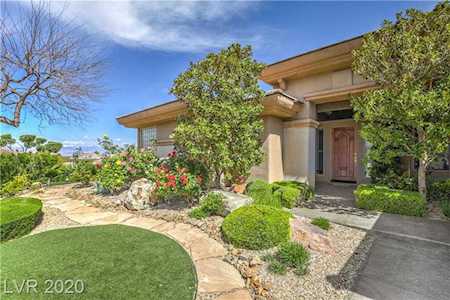 14 Starbrook Dr Henderson, NV 89052