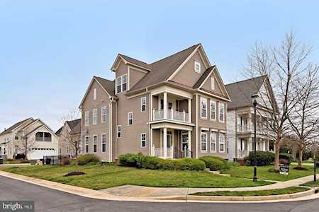 42068 Basalt Dr Aldie, VA 20105
