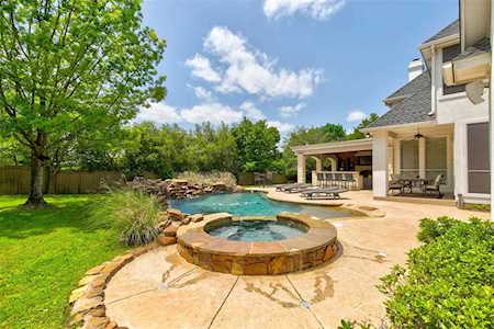 605 Fairway View Terrace Southlake, TX 76092
