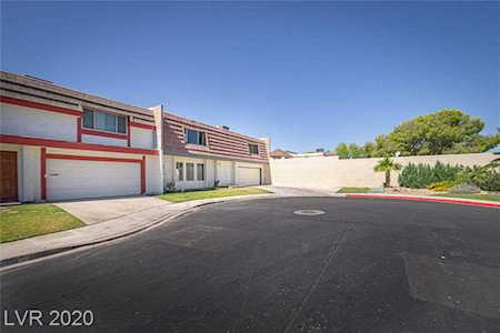 3303 Royce Ct Las Vegas, NV 89121