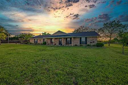 3326 Rochelle Road Rockwall, TX 75032