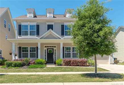 10707 Charmont Place Huntersville, NC 28078
