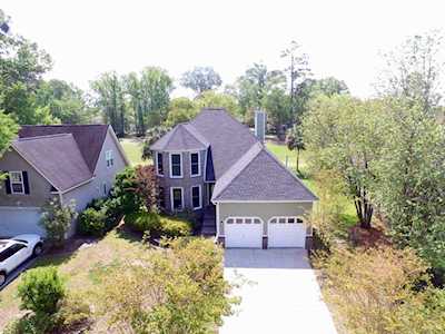 9 Oatly Circle Charleston, SC 29414