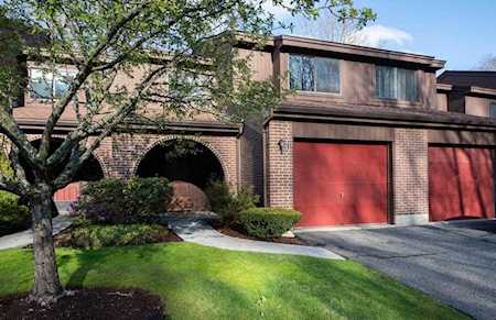 11 Country Club Rd #7 Peabody, MA 01960