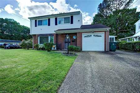 146 Alan Dr Newport News, VA 23602