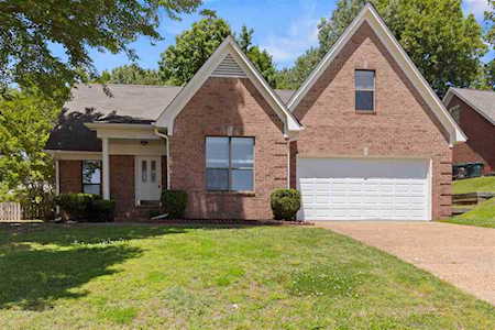 7770 Hawkcrest Dr Memphis, TN 38016