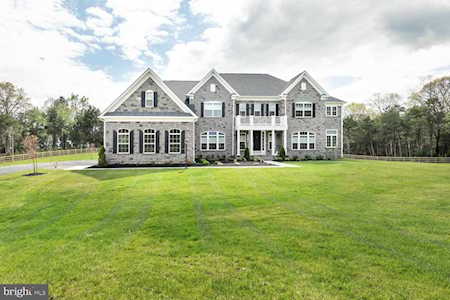 16460 Glory Creek Trl Centreville, VA 20120