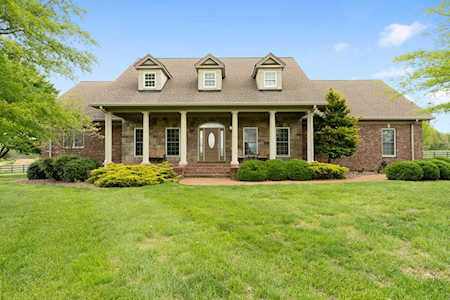 288 Lee Rd Cottontown, TN 37048