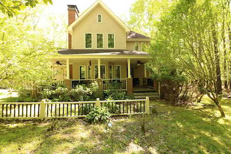 2200 Sarvisberry Pl Monteagle, TN 37356