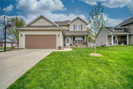 5100 Springwood Ln Des Moines, IA 50317