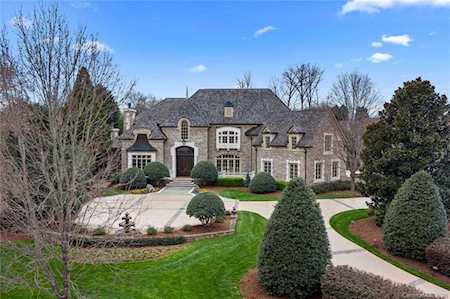 4222 Fox Brook Ln Charlotte, NC 28211