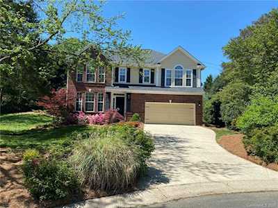 2803 Saddleback Ct Charlotte, NC 28210