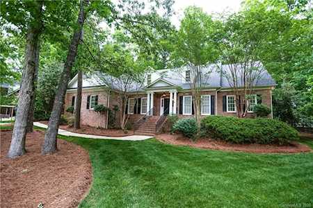 1108 Over Stream Ln Matthews, NC 28105