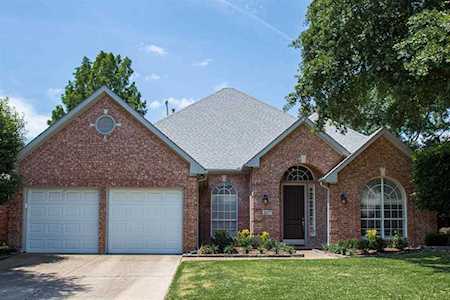 3277 Paddock Circle Flower Mound, TX 75022