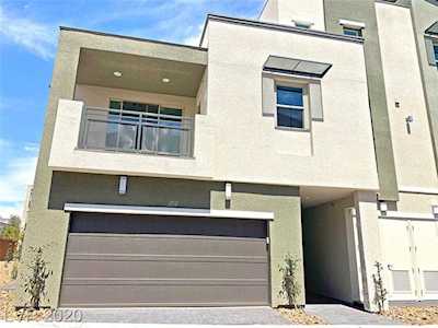 11258 Essence Point #212 Las Vegas, NV 89135