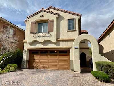 7456 Glimmering Sun Las Vegas, NV 89178