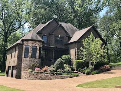 2239 Brienz Valley Dr Franklin, TN 37064