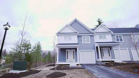 230 Knollwood Way Manchester, NH 03102