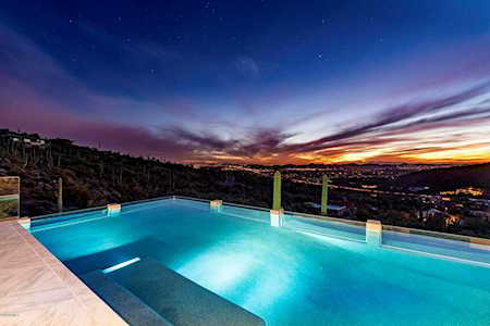 6111 E Carriage Drive Cave Creek, AZ 85331