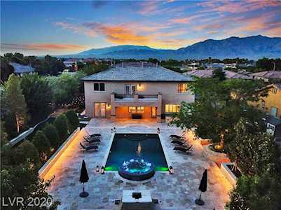 7117 Via Campanile Las Vegas, NV 89131