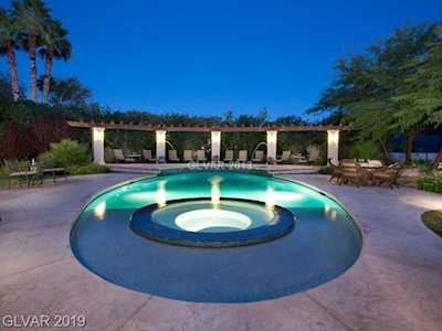 7206 Tomiyasu Ln Las Vegas, NV 89120