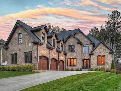 107 Blue Ridge Trl Mooresville, NC 28117