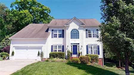 315 Prestmont Ct Fort Mill, SC 29708