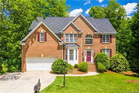 5343 Shannamara Dr Matthews, NC 28104